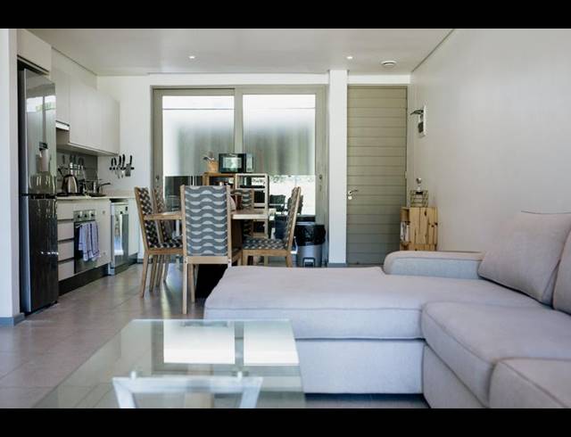 2 BEDROOM APARTMENT FOR SALE IN SIBAYA PRECINCT
